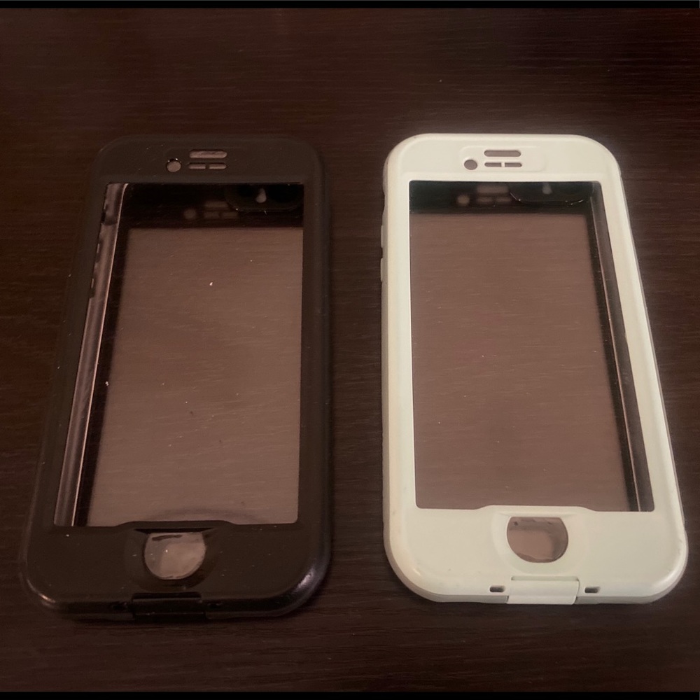 Waterproof Lifeproof case for iPhone 8